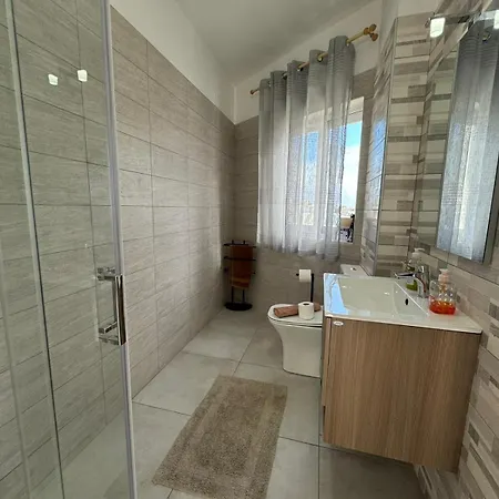 Modern One Bedroom Tal-Hriereb